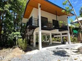 The Summer Cozy Cottage