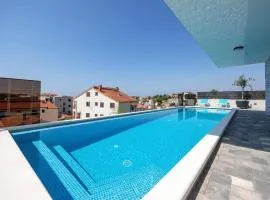 Stunning Apartment In Podstrana