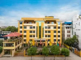 Yellow Pagoda Hotel