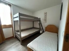 Appartement tout confort 2 pièces · Proche des pistes · Balcon, Piscine - FR-1-181-2150