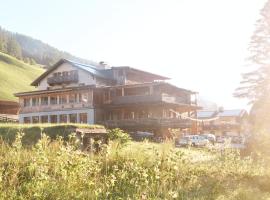 Almi's Berghotel, hotel u gradu 'Obernberg am Brenner'