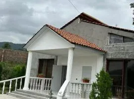 MM HOUSE Stepanavan