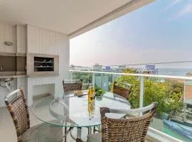 Boulevard Bombinhas - Apto em Condomínio com Piscina e Jacuzzi