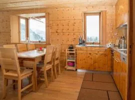 Family accommodation Oberbergstrassse for 5 persons Parpan