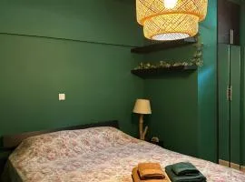 Blessings Apartment with Private Garden and Parking