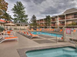 Ashland Hills Hotel & Suites, hotel v destinaci Ashland