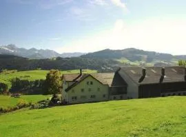 Hof Stein Schwellbrunn