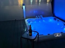 Lakeside Holiday Home with Hot Tub