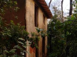 Cabaña rustica en los Lleuques, hotel v destinaci Recinto