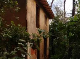 Cabaña rustica en los Lleuques