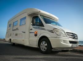 JUST CAMP IT Campervans and Motorhomes - Colombo City and Bandaranaike International Airport Arrivals Car Park, kemp v destinaci Katunayaka