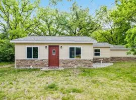 School Section Cottage Lake Access