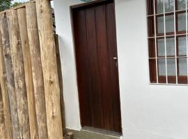 Casa Pouso dos Colibris em Paraty, hotel in Paraty