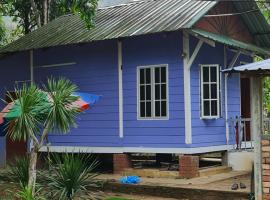 Zue Rra Hidden Retreat, cabană din Kampong Kuala Chegar