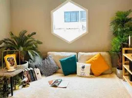 5BRHouse City centre Silom 3min to BTS Saint Louis