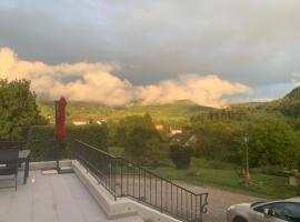 Longue Vue en Arbois, hotel v destinaci Arbois