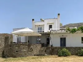 Vila & Stoudio Nomikos Paros