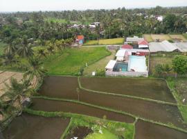 Rinjani Terrace Cottage & Resto, hotelli kohteessa Sangyang