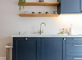 Brand New Riverside Apartment
