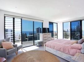 Living The Dream Penthouse, hotel in Tweed Heads