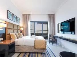 Capital Bay Studio Retreat in Business Bay Dubai