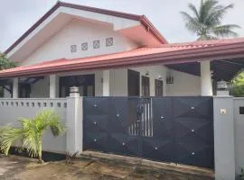 Nindana Holiday Home