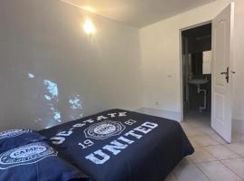 PrJARDIN, hotel di Le Blanc-Mesnil