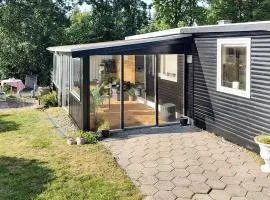 4 person holiday home in Allingåbro-By Traum