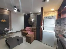 55-9B Hermoso moderno y completo apartamento