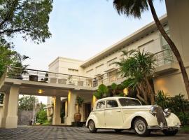 The Shalimar Boutique Hotel, hotel cerca de Brawijaya Museum, Malang