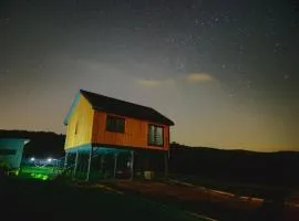 Natur House Beskidy - dom z drzewa księżycowego z SAUNĄ i BALIĄ Jacuzzi!!