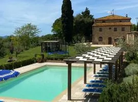 Camera vista piscina Casallario
