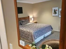 Misty Peaks Guesthouse