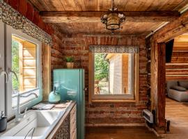 Orzechowa Ostoja noclegi Energylandia, отель в городе Bachowice