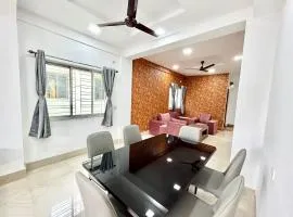 Modern 3BHK Apt for Big Groups & Family on EM Bypass