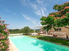 Les Terrasses de Cascavelle, hôtel à Blauvac