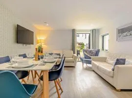 4 Woolacombe West - Luxury Apartment at Byron Woolacombe, only 4 minute walk to Woolacombe Beach!