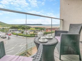 8 Woolacombe West - Luxury Apartment at Byron Woolacombe, only 4 minute walk to Woolacombe Beach!, hotel em Woolacombe