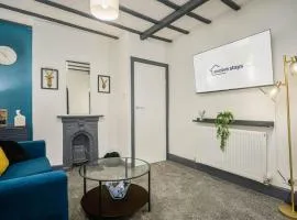 Stunning Cottage, Sleeps 7, Parking, Smart TV, Long Term Disc, Perfect For Contractors, Professionals, Families & Leisure