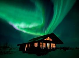 Cozy cottage house located at Golden Circle, hotel v destinaci Selfoss