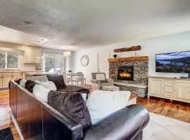Cheyenne Chalet - Perfect little rancher in SLT!