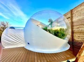 The Bubble at the Retreat
