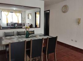 Departamento Acogedor en Ibarra, smje&scaron;taj s priborom za pripremu jela u gradu 'Ibarra'