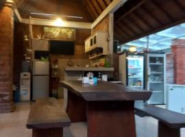 ATHAYA GUEST HOUSE canggu, hotel en Kerobokan
