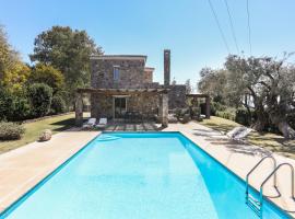 Casa Mai in Aegina island, hotel di Perdhika