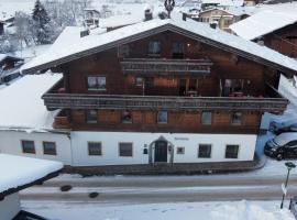 Apartments Chalet Sonnentanz, hotel in Piesendorf