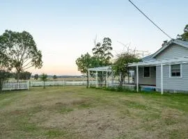 Janie s Cottage Secluded Wine Country Home