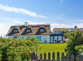 Holiday Home Susan - 20m from the sea by Interhome