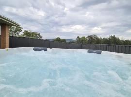 Hunter Explorer - Games Room & Outdoor Spa, hotell i Cessnock