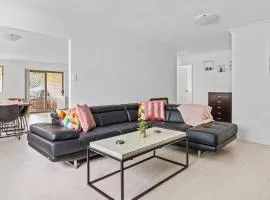 Villa Tempranillo Fire Pit Among the Vineyards